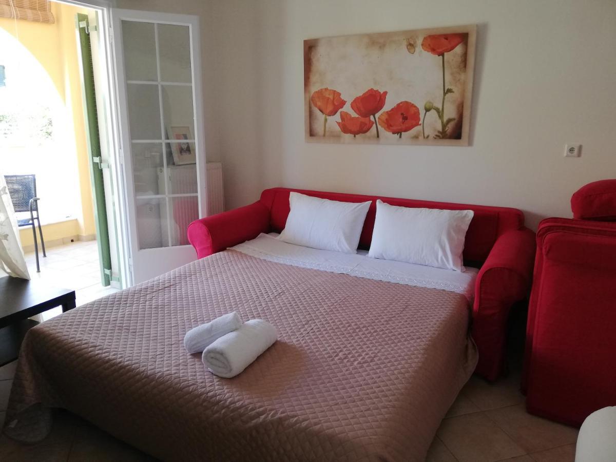 Sunny Stay Furnished Apartment In Kanoni Eksteriør billede
