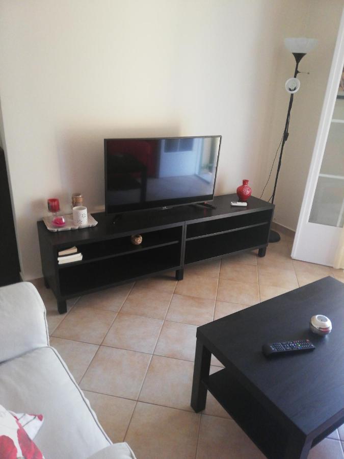 Sunny Stay Furnished Apartment In Kanoni Eksteriør billede